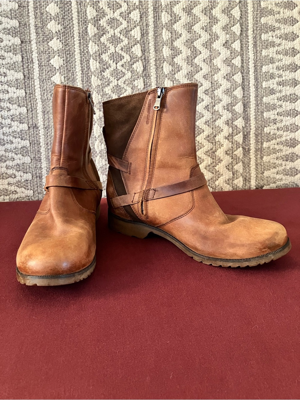 Teva Women's De La Vina Brown Leather Ankle Zip Booties - Size 9.5